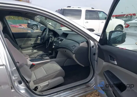 2008 Honda Accord 2.4 Lx from USA, damaged, VIN JHMCP26308C026015